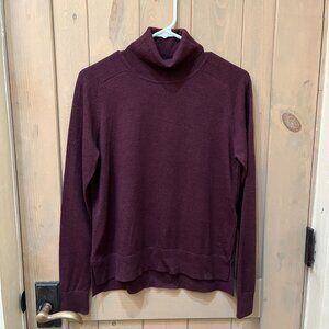 Pendleton 100% Merino Wool Purple Turtleneck Sweater Size Small